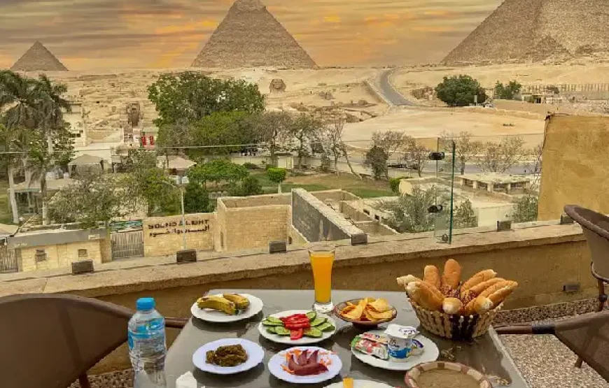 Marsa Alam: Ancient Cairo & Giza Pyramids Day Trip by Plane