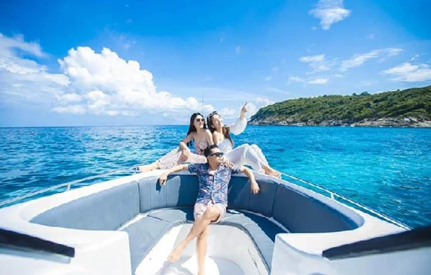 Private Speed Boat Program